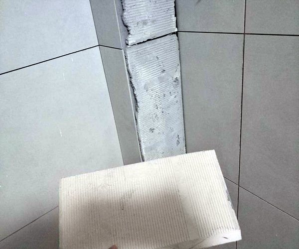 阳台墙砖空鼓怎么处理最好(阳台墙砖空鼓怎么处理最好呢)