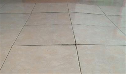 墙砖上的小洞比较多怎么办(墙砖上的小洞比较多怎么办视频)